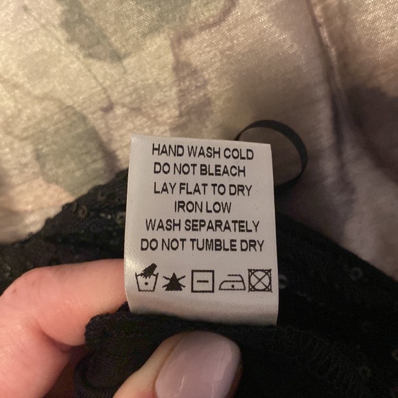 Black sequin one shoulder body suit - Picture 6 of 6